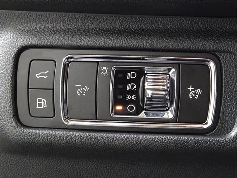 New 2025 Lincoln Corsair Grand Touring w/ Rear Removable Package Tray image 12