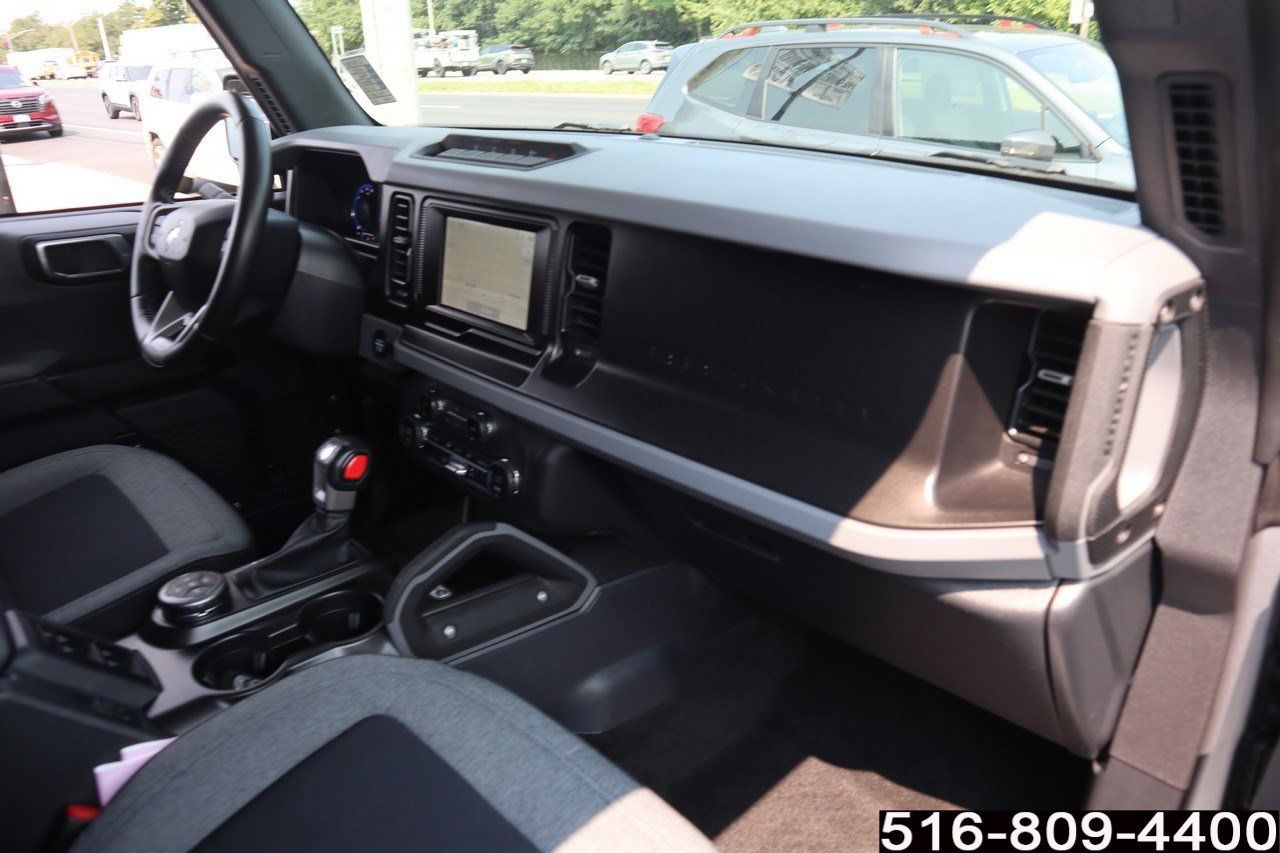 Used 2023 Ford Bronco Big Bend w/ Sasquatch Package AWD/4WD image 28