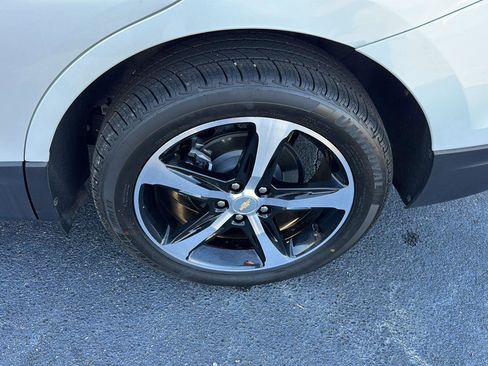 Certified 2023 Chevrolet Equinox LT image 33