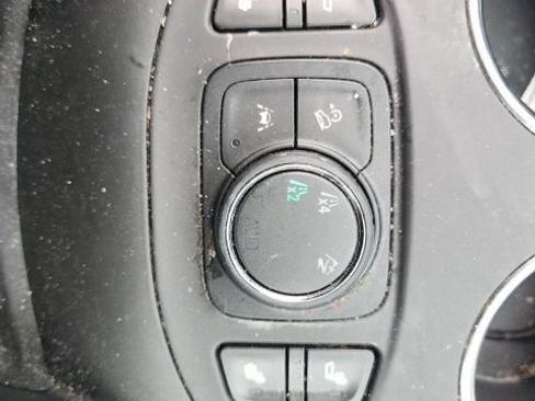 Used 2024 GMC Terrain SLT AWD/4WD image 19