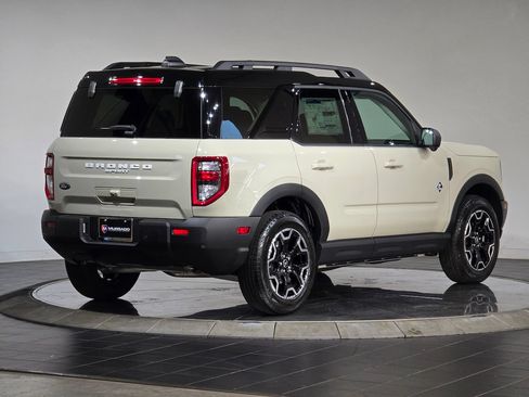 New 2025 Ford Bronco Sport Outer Banks w/ Outer Banks Tech Package+ AWD/4WD image 6