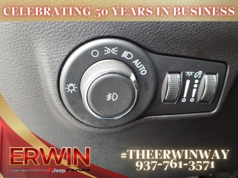 Certified 2024 Jeep Compass Latitude image 15