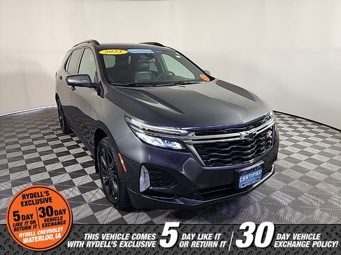 Certified 2023 Chevrolet Equinox RS image 2