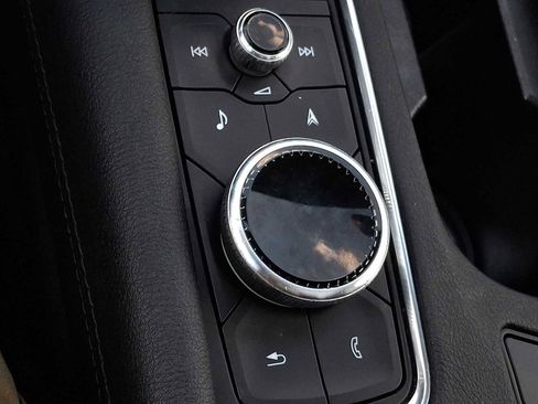 Used 2023 Cadillac XT6 Premium Luxury w/ Technology Package image 22