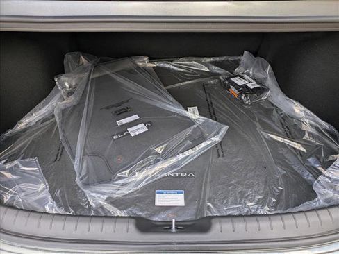 New 2026 Hyundai Elantra SE FWD image 16