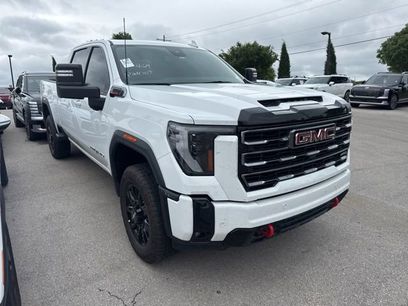 Used 2025 GMC Sierra 2500 AT4