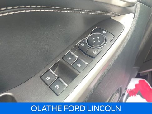 Certified 2023 Ford Explorer XLT image 21