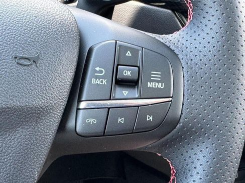 Used 2025 Ford Escape ST-Line Select w/ Tech Pack #2 AWD/4WD image 19