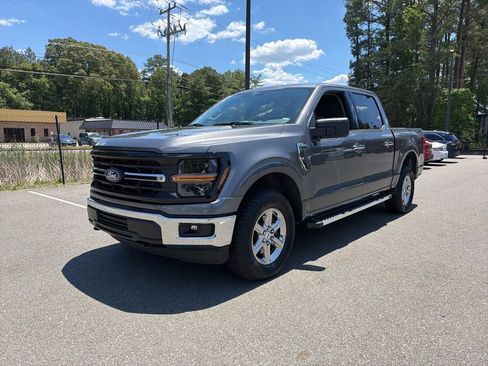 Used 2025 Ford F150 XLT w/ Equipment Group 301A Standard AWD/4WD image 2