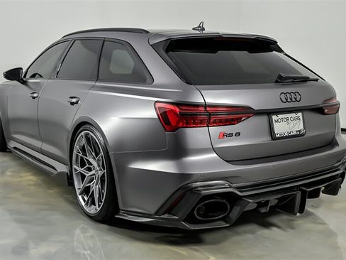 Used 2022 Audi RS 6 AWD/4WD image 7