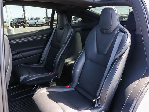 Used 2023 Tesla Model X Plaid image 20