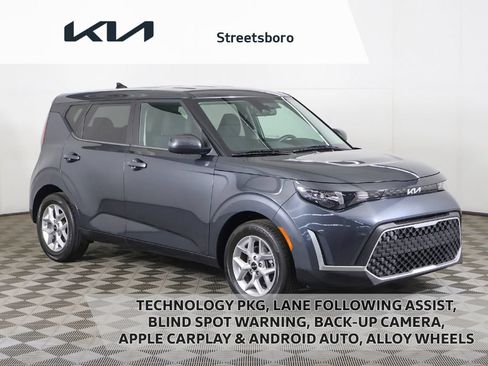 Used 2023 Kia Soul LX w/ LX Technology Package FWD image 1