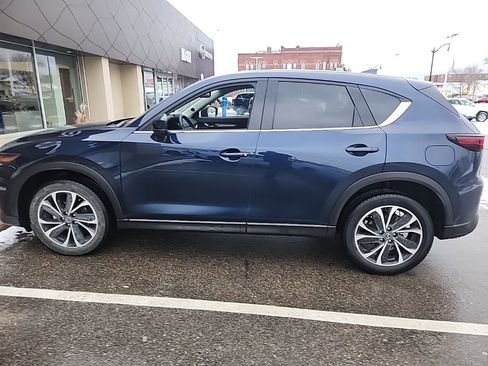 Used 2023 MAZDA CX-5 AWD 2.5 S w/ Premium Package image 9