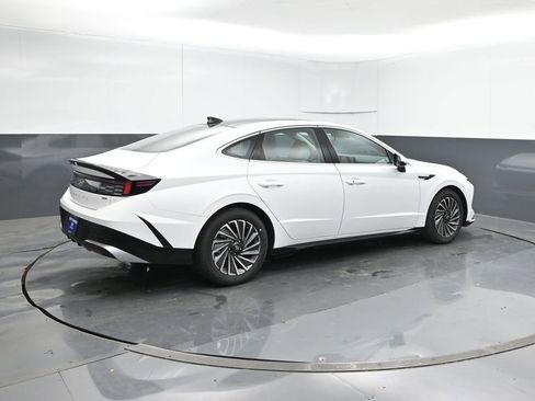 New 2026 Hyundai Sonata SEL FWD image 5
