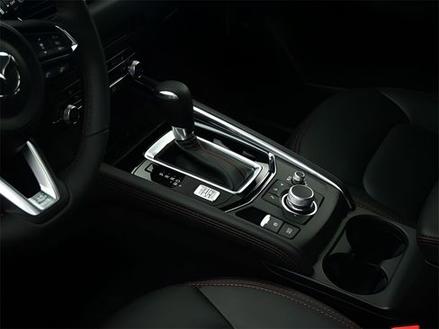 New 2025 MAZDA CX-5 Carbon Edition image 3