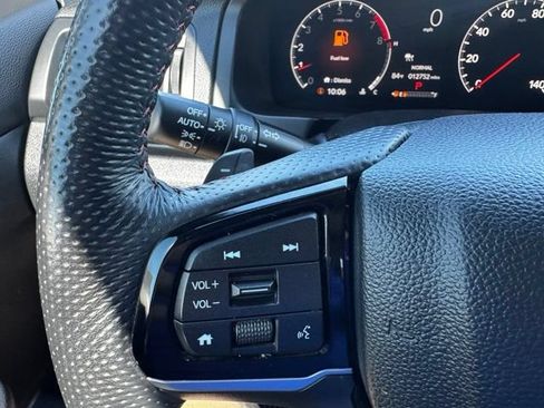 Used 2024 Honda Ridgeline Black Edition image 19