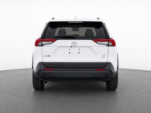 Certified 2024 Toyota RAV4 LE AWD/4WD image 7