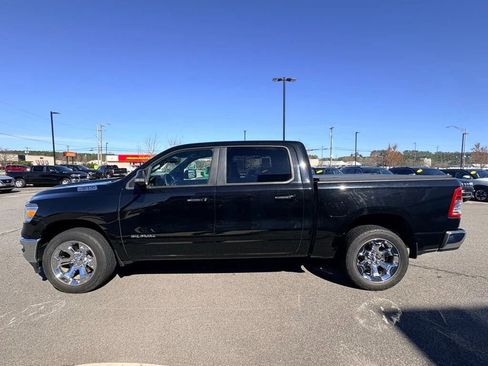 Used 2019 RAM 1500 Big Horn AWD/4WD image 4