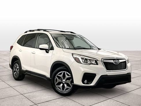 Used 2020 Subaru Forester Premium w/ Popular Package #1 AWD/4WD image 2