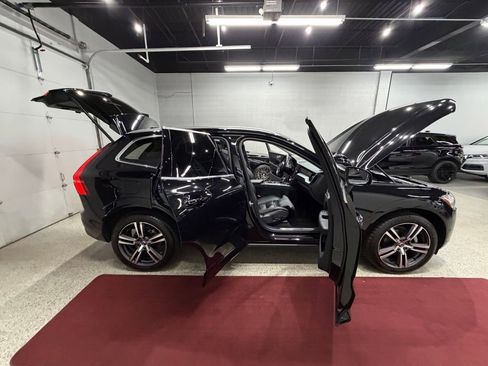 Used 2019 Volvo XC60 T5 Momentum w/ Multimedia Package AWD/4WD image 53