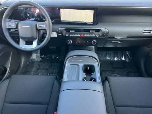 New 2026 Hyundai Palisade SE image 3