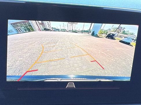 Used 2024 Buick Encore GX Sport Touring image 13