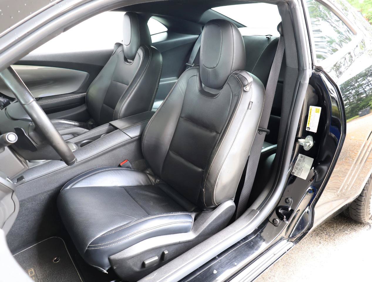 Used 2013 Chevrolet Camaro LT RWD image 14