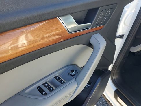 Used 2022 Audi Q5 2.0T Premium Plus image 21