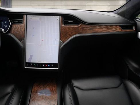 Used 2019 Tesla Model S 75D image 19