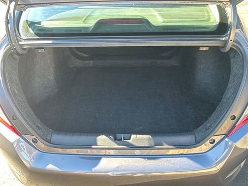 Used 2017 Honda Civic EX-L image 23