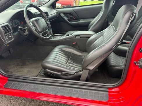 Used 2002 Chevrolet Camaro Z28 w/ Preferred Equipment Group 2 RWD image 13