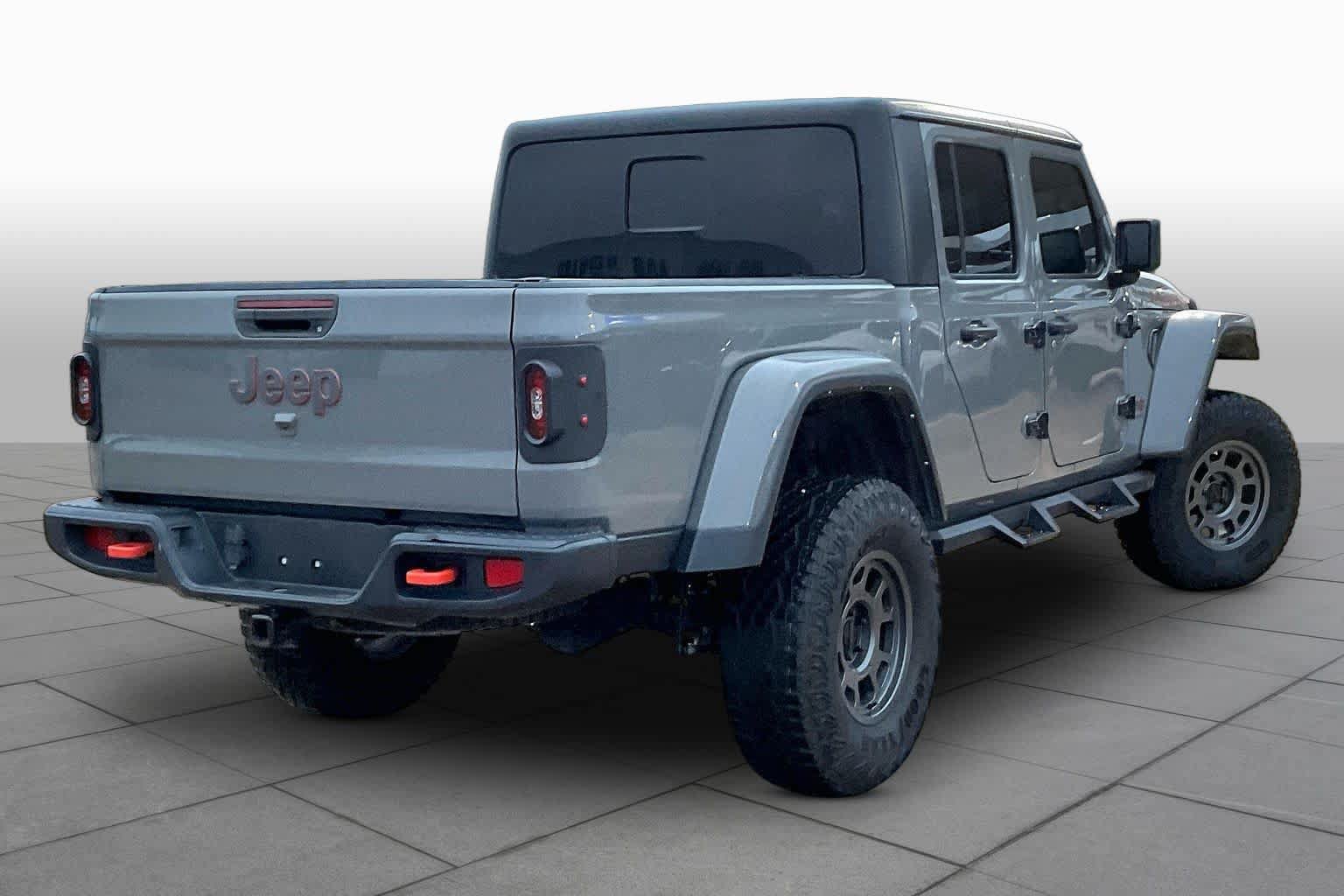 Used 2022 Jeep Gladiator Mojave w/ Cold Weather Group AWD/4WD image 14