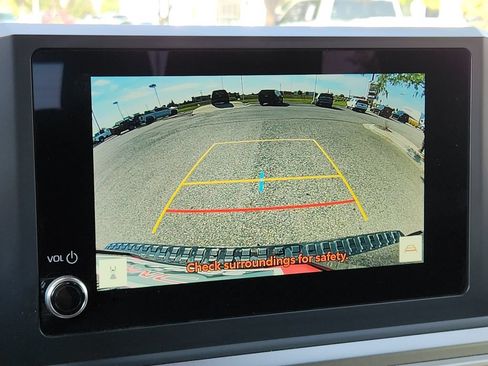 Used 2025 Toyota 4Runner SR5 AWD/4WD image 22