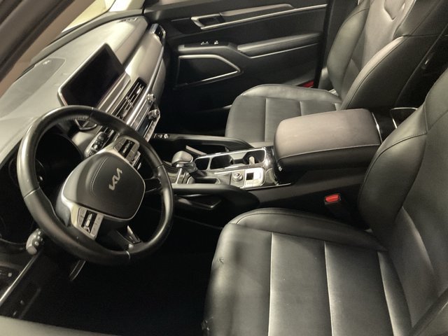 Used 2022 Kia Telluride S FWD image 15