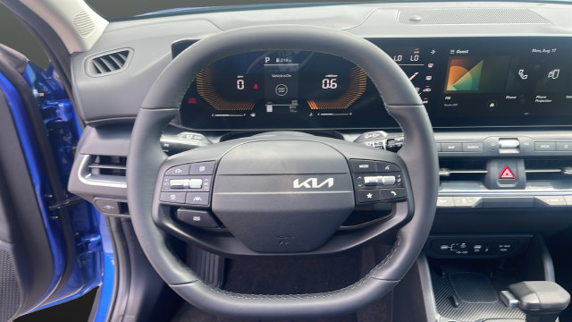 New 2026 Kia K4 EX FWD image 16
