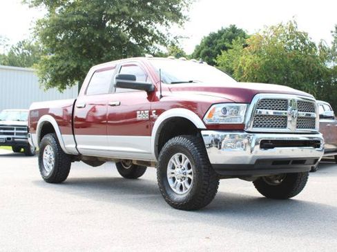 Used 2018 RAM 2500 Laramie AWD/4WD image 3