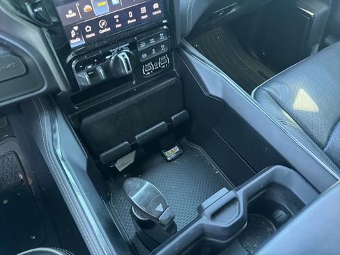 Used 2023 RAM 2500 Limited image 16