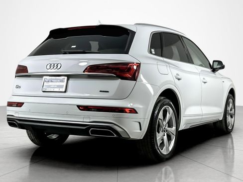 Used 2022 Audi Q5 2.0T Premium Plus w/ Premium Plus Package image 5
