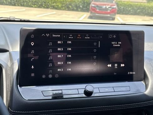 Used 2026 Nissan Rogue Platinum w/ Platinum Premium Package AWD/4WD image 25