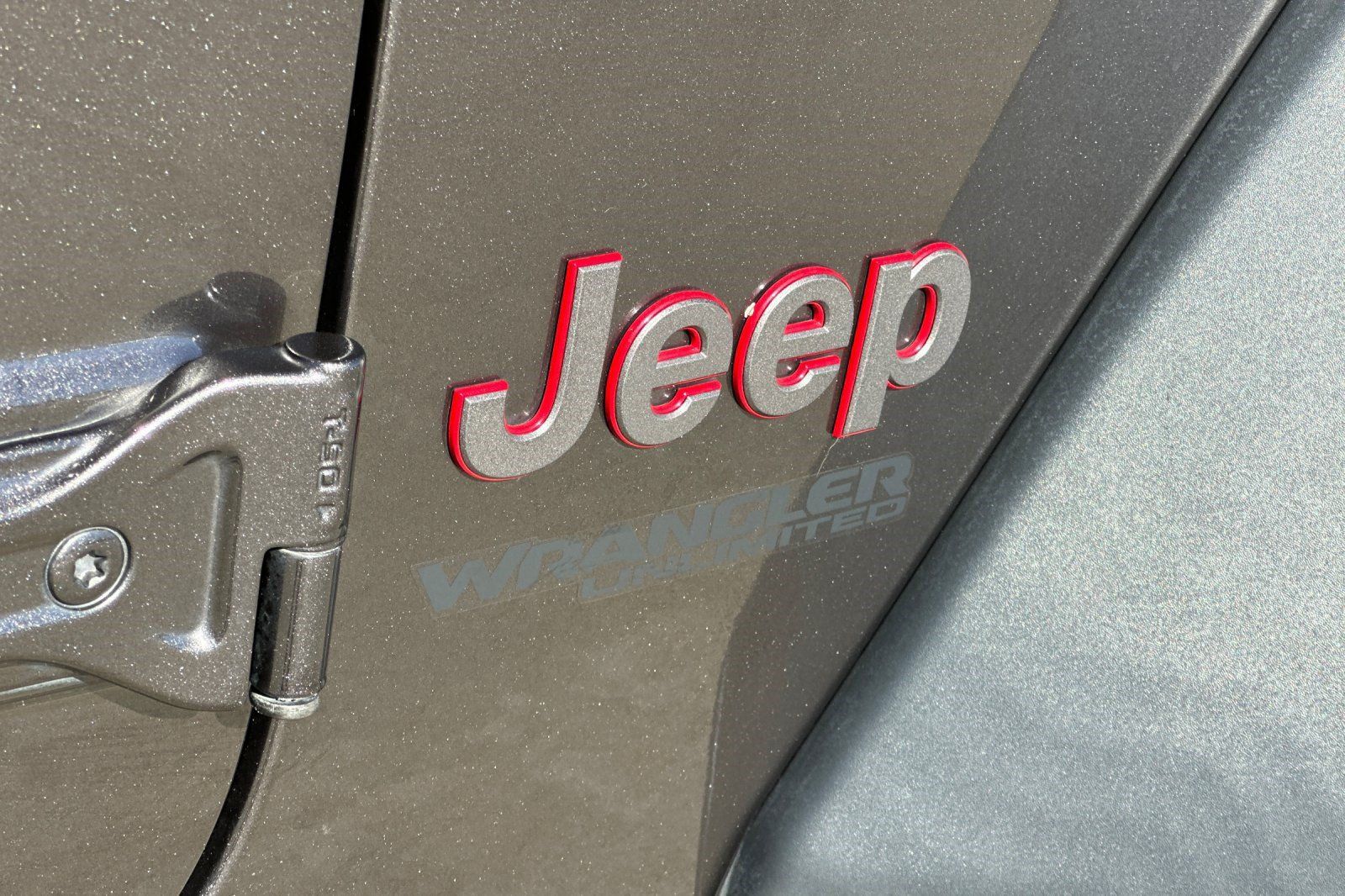 Used 2018 Jeep Wrangler Unlimited Rubicon AWD/4WD image 31