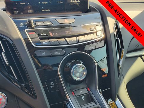 Used 2024 Acura RDX SH-AWD image 31