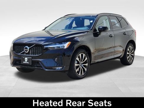 Certified 2025 Volvo XC60 B5 Plus AWD/4WD image 5