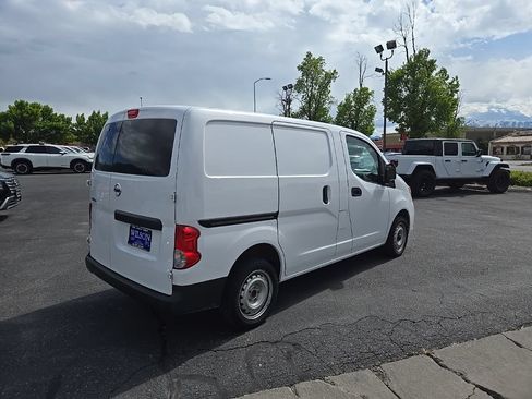 Used 2021 Nissan NV200 S w/ Back Door Glass Package FWD image 5