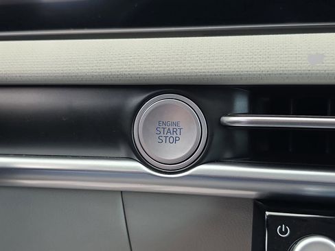 New 2025 Hyundai Tucson SEL image 37