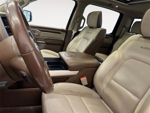Used 2020 RAM 1500 Laramie image 9