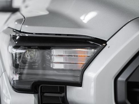 New 2026 Toyota Tacoma TRD Off-Road AWD/4WD image 11