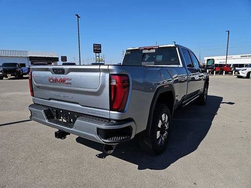 New 2026 GMC Sierra 3500 Denali w/ Denali Reserve Package image 5