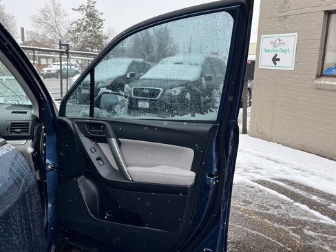 Used 2014 Subaru Forester 2.5i Premium w/ All-Weather Package image 11