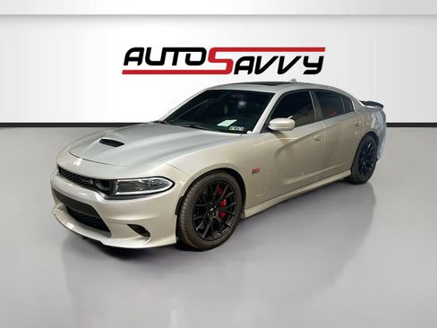 Used 2022 Dodge Charger Scat Pack w/ Dynamics Package RWD image 3