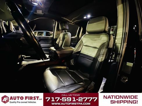 Used 2019 GMC Sierra 1500 SLT w/ SLT Premium Plus Package image 8